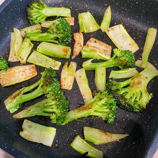 食材は一つだけ❣️ブロッコリーのオリーブ油焼き